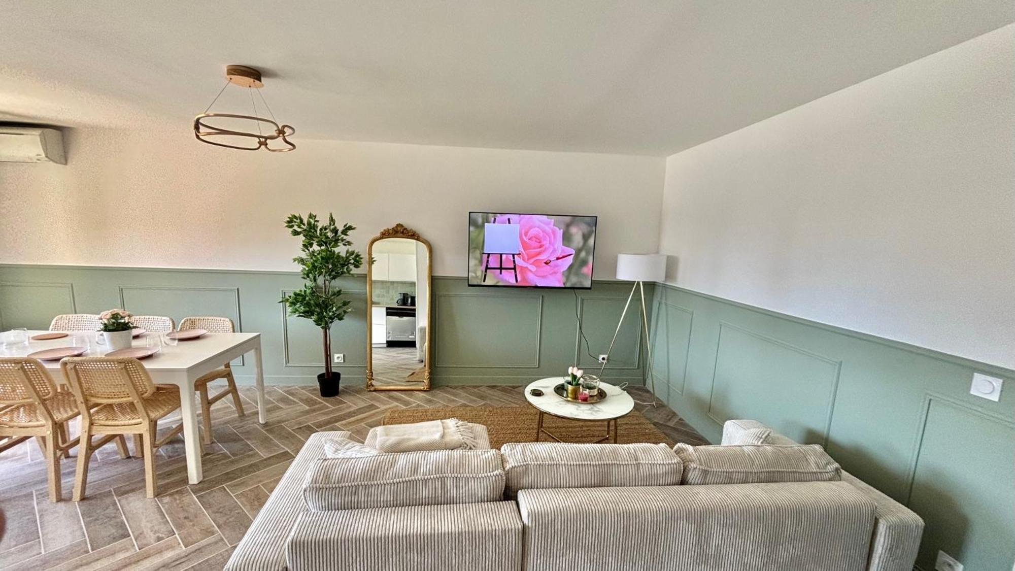 Modern & Cosy 3 Bedrooms Train Tramway Niza Exterior foto